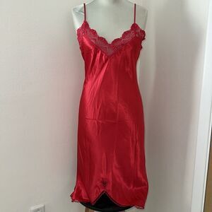 Victoria’s Secret red slip dress gown scallop lace small s